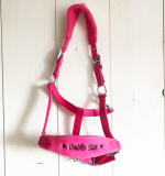 Halster met naam en figuurtjes